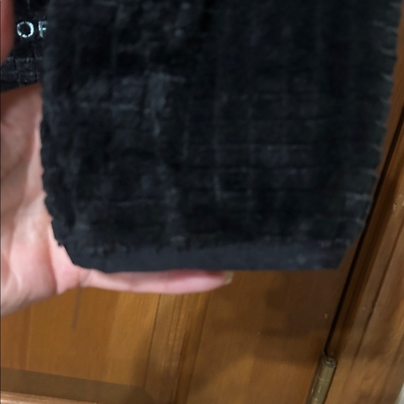 Orvis Womens Mesa Fleece Quarter Snap large in black - Picture 4 of 6